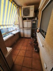 Piso en Polinyà. Amplio y luminoso piso en polinya  ideal para familias
