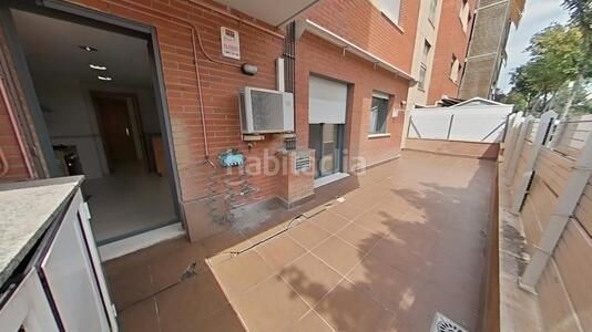 Foto 0b09b1e5-0441-4993-9907-aba6d783f7cb. Pis amb calefacció aparcament a Polinyà