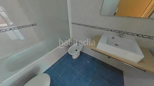 Foto 42937a63-0272-4058-aa9e-32dc93594ea1. Pis amb calefacció aparcament a Polinyà