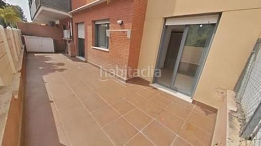 Foto eb9bf103-2558-4173-905d-82dbd99397e5. Pis amb calefacció aparcament a Polinyà