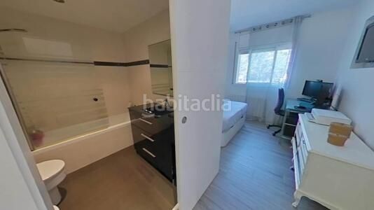 Foto ca0e5ddb-8086-46e5-a2b0-e2327ea0dcd8. Pis amb calefacció aparcament a Polinyà