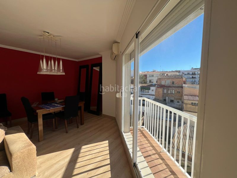 Foto a080f011-1a35-4662-b3a2-8310c4f11f62. Dúplex amb xemeneia a Centro Ciudad Xàbia