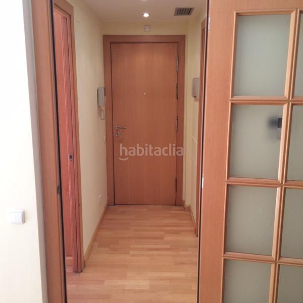 Foto 61c1339e-65bf-470b-b995-067b6870b973. Rent flat with heating in Sants Barcelona
