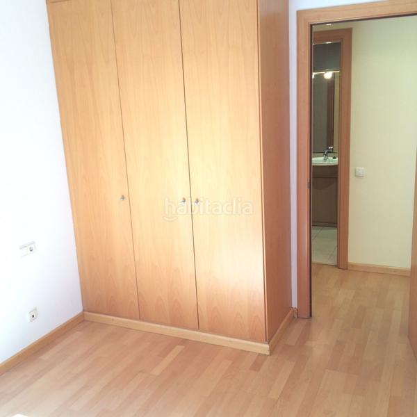 Foto 70210970-6d41-4f29-93cb-fe174f57bb57. Rent flat with heating in Sants Barcelona
