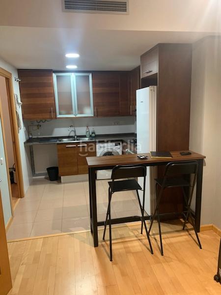 Foto c08fb291-ddc4-4480-b376-8002701bda04. Rent flat with heating in Sants Barcelona