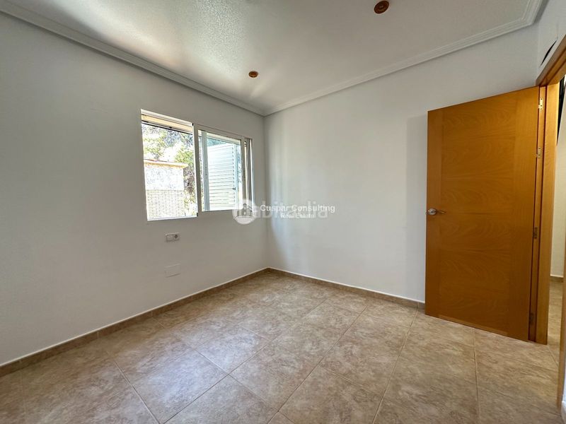 Foto b8592d54-fba1-45e3-b21a-76e7ea6443c9. Dúplex amb calefacció aparcament a Santiago de La Ribera San Javier