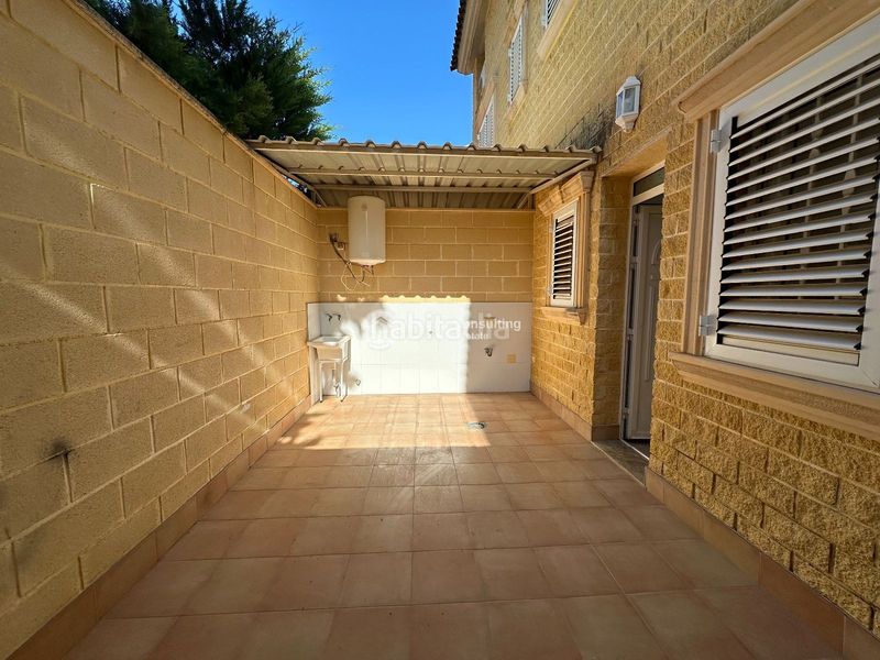 Foto c9fbf79d-96c0-47a7-b26f-b3ecf886a20e. Dúplex amb calefacció aparcament a Santiago de La Ribera San Javier