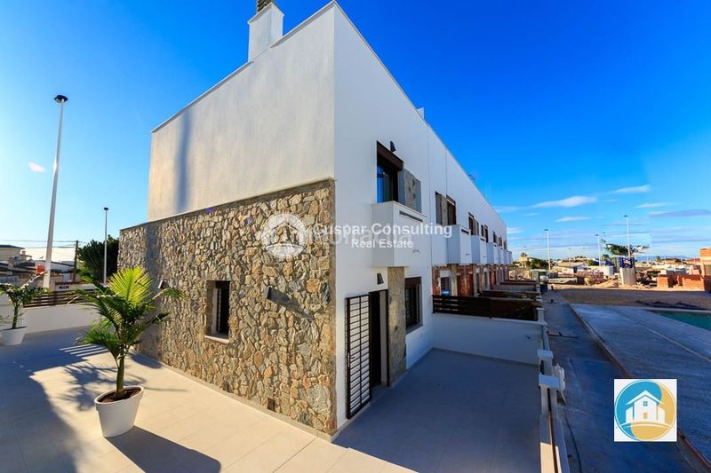 Foto 91c6893c-8b55-4194-b169-782589954385. Dúplex amb calefacció aparcament piscina a Pilar de la Horadada ciudad Pilar de la Horadada