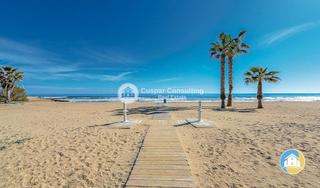 Appartement  Carrer del torrejon. Genuina promoción de apartamentos con piscina comunitaria en tor