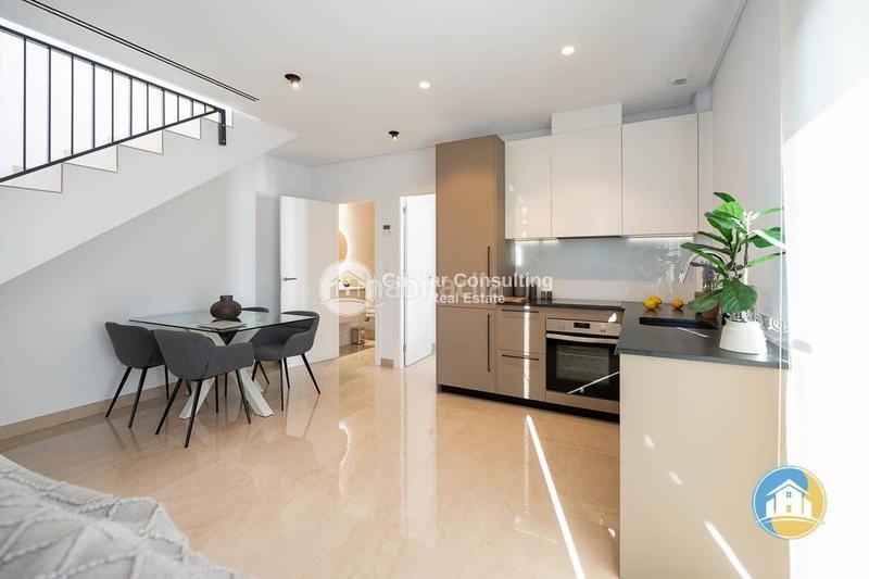 Foto 0428ffaf-285f-48c8-97c8-614e90eda7b8. Casa adossada amb aparcament piscina a Monte y Mar Santa Pola