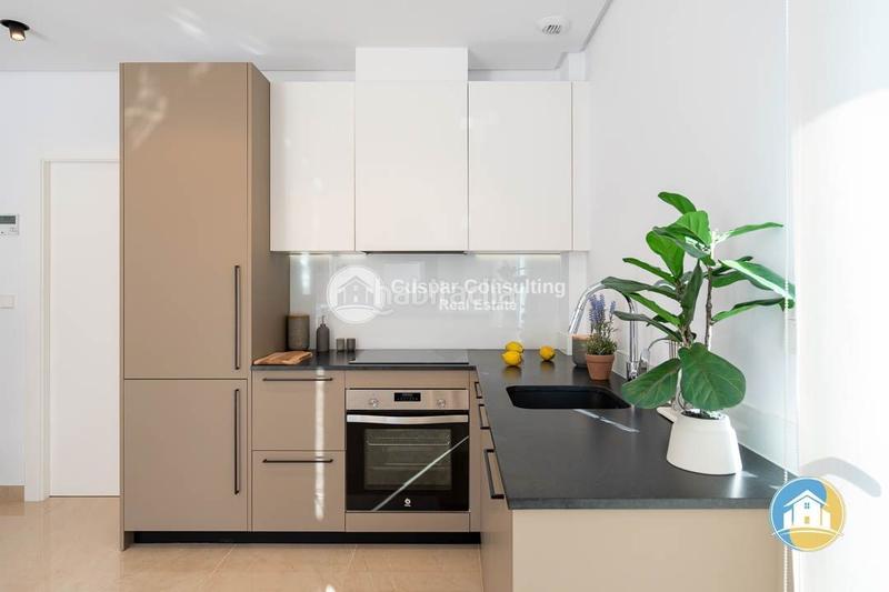 Foto 62793d13-c840-4eb7-bdc7-fe57068bfc36. Casa adossada amb aparcament piscina a Monte y Mar Santa Pola