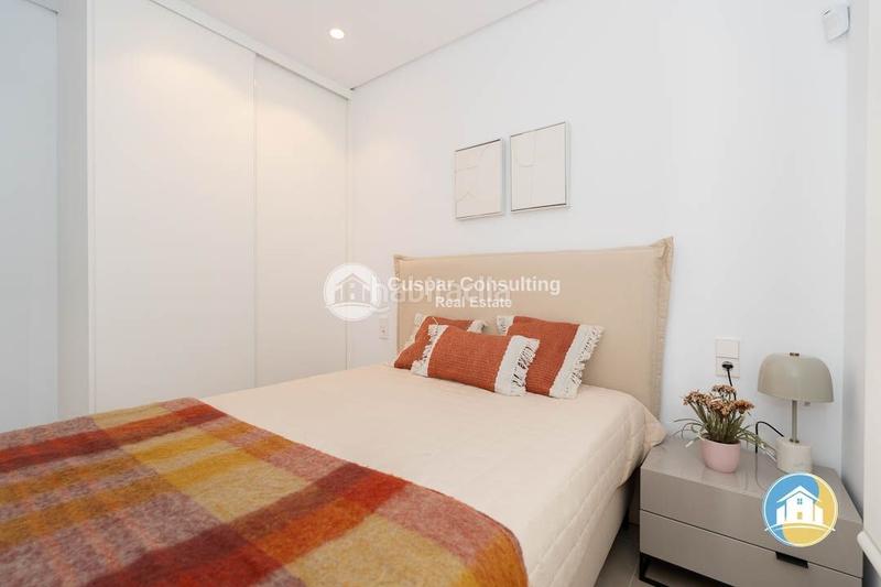 Foto 6887f305-c681-4f09-a042-37603f12860f. Casa adossada amb aparcament piscina a Monte y Mar Santa Pola