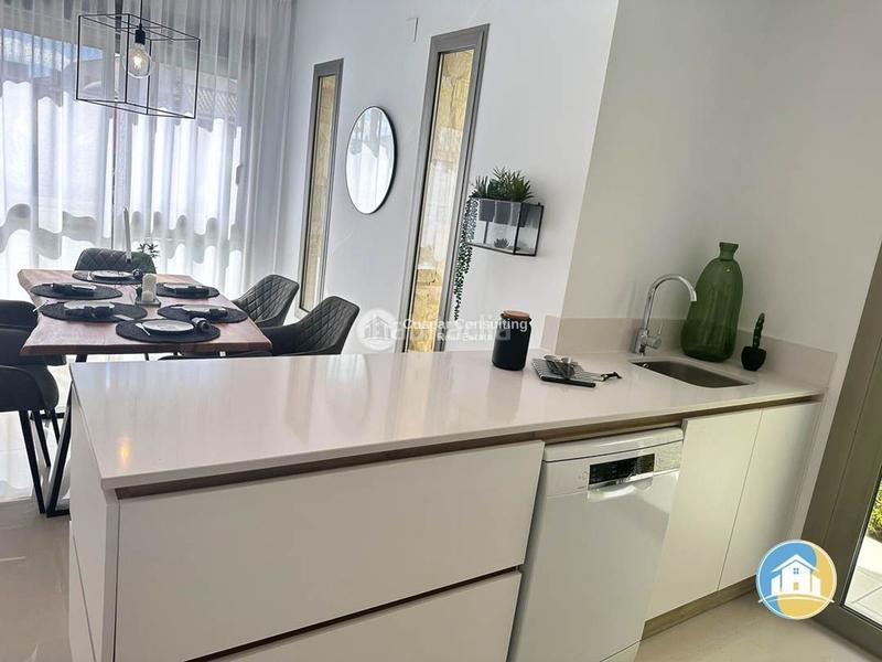 Foto 8812c0eb-f839-423b-99e8-9a1fae86a51c. Xalet amb aparcament piscina a Centro Alcázares (Los)