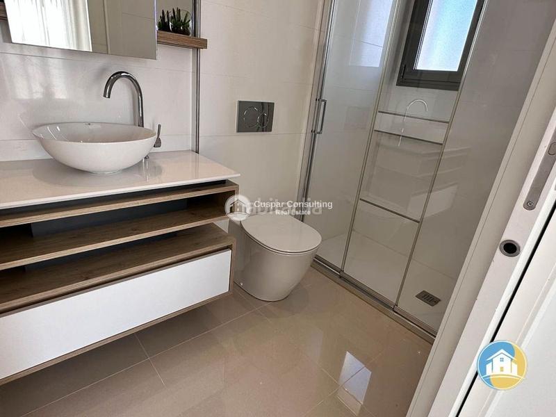 Foto 9911ff95-1e14-44bb-9cf2-d02206694374. Xalet amb aparcament piscina a Centro Alcázares (Los)