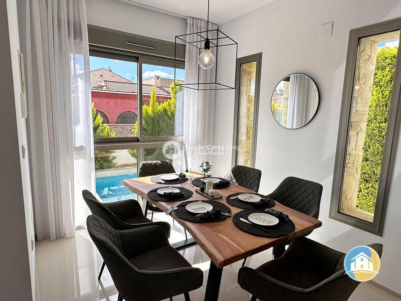 Foto b1a0c60c-0dc5-450e-8e97-d69316011a0a. Xalet amb aparcament piscina a Centro Alcázares (Los)