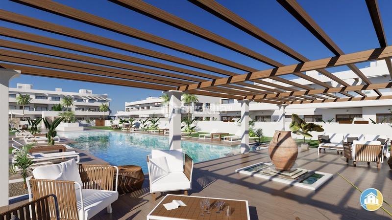 Foto cc496f7c-c6c0-4279-8a4c-ded53019358b. Apartamento en los alcazares en Centro Alcázares (Los)