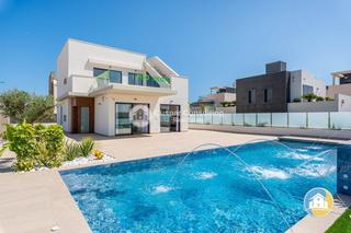 Chalet  Juan marse. Chalets independientes en dehesa de campoamor