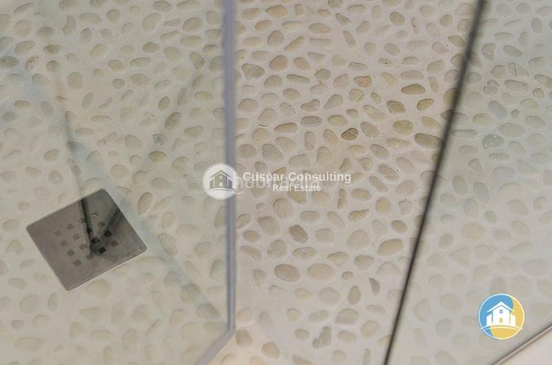 Foto 0356aa92-dc55-4d6d-be6f-84ac94432037. Chalet with parking pool in Campoamor Orihuela