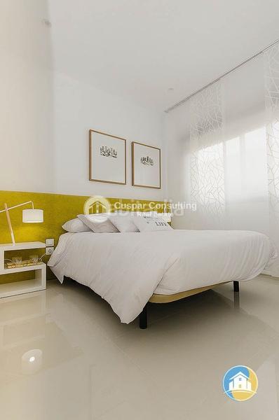 Foto 2ce21eeb-a377-483a-819b-3cec3693aa68. Chalet with parking pool in Campoamor Orihuela