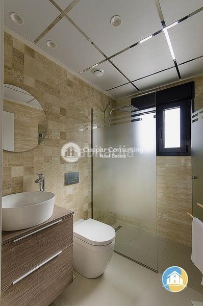 Foto b9295157-8fdb-4184-99aa-efba0feaaff6. Chalet with parking pool in Campoamor Orihuela