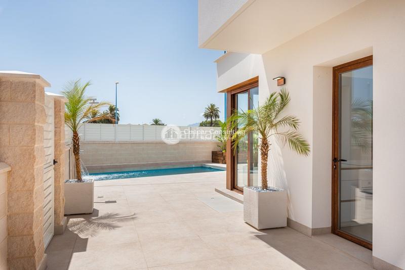 Foto 46774004-b3e6-4dcd-8dd2-68252daae750. Chalet s independientes en Playa Honda-Playa Paraíso Cartagena