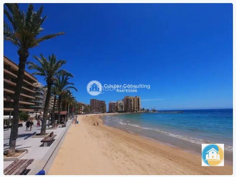 Foto c5ec2b58-512a-4773-b46a-48c60a00be0d. Apartamento en Centro - Muelle Pesquero Torrevieja