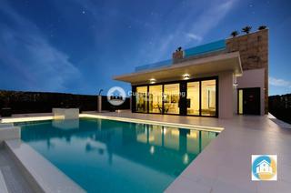 Chalet  Juan marse. Chalets independientes en orihuelacosta
