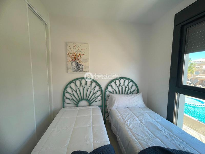 Foto abbdb81b-6c1e-44fd-8ceb-55f228bbbecc. Piccolo appartamento con parcheggio piscina in Los Almendros Orihuela