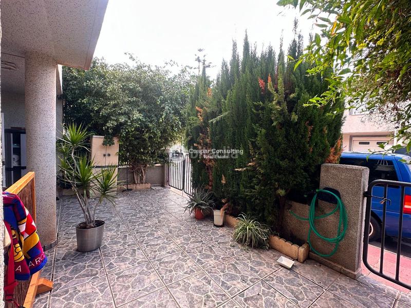 Foto 45163090-057c-4b18-8f8c-cb72cb2e876b. Casa adossada amb aparcament a San Javier San Javier