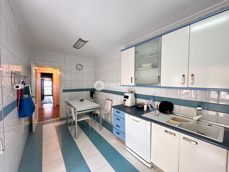 Foto a6afe20a-480e-4be3-a4eb-d37201cd70bb. Casa adossada amb aparcament a San Javier San Javier
