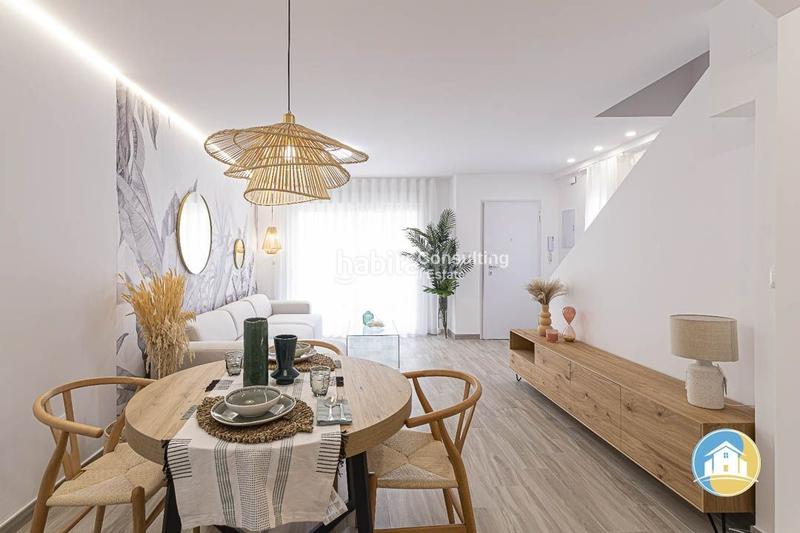 Foto d1744122-6d52-4c97-b01c-da9a7715655e. Duplex con parcheggio piscina in Playa de las Gaviotas - El Pedrucho Manga del Mar Menor (La)