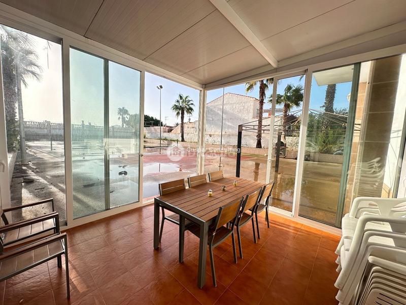 Foto 7a8ad105-7da4-4217-a89a-8884d7b924e4. Chalet avec chauffage parking dans Entremares Manga del Mar Menor (La)