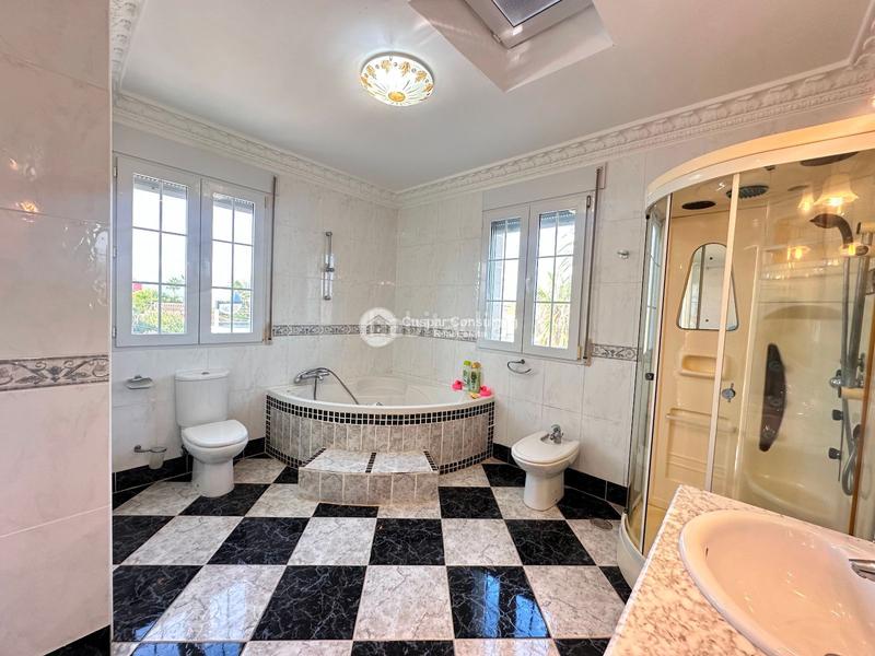 Foto 9bf0ed51-6d66-48ad-b520-8f94bf04f1f8. Chalet avec chauffage parking dans Entremares Manga del Mar Menor (La)