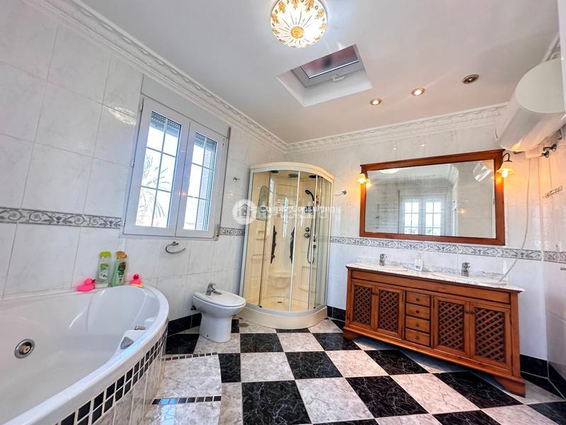 Foto a03b757e-079c-4ca0-ba17-2cf77d721db3. Chalet avec chauffage parking dans Entremares Manga del Mar Menor (La)