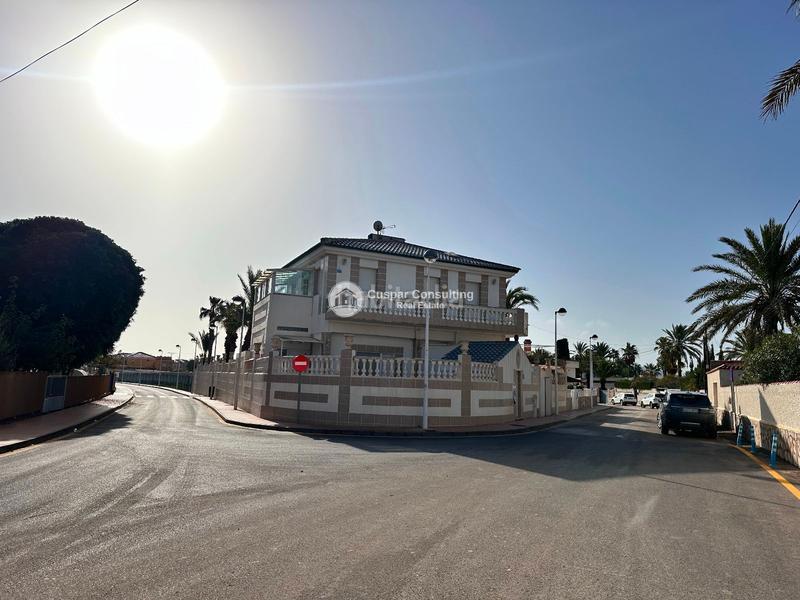 Foto c7033e75-30ba-49a5-a07f-c8e20b87a8ae. Chalet avec chauffage parking dans Entremares Manga del Mar Menor (La)