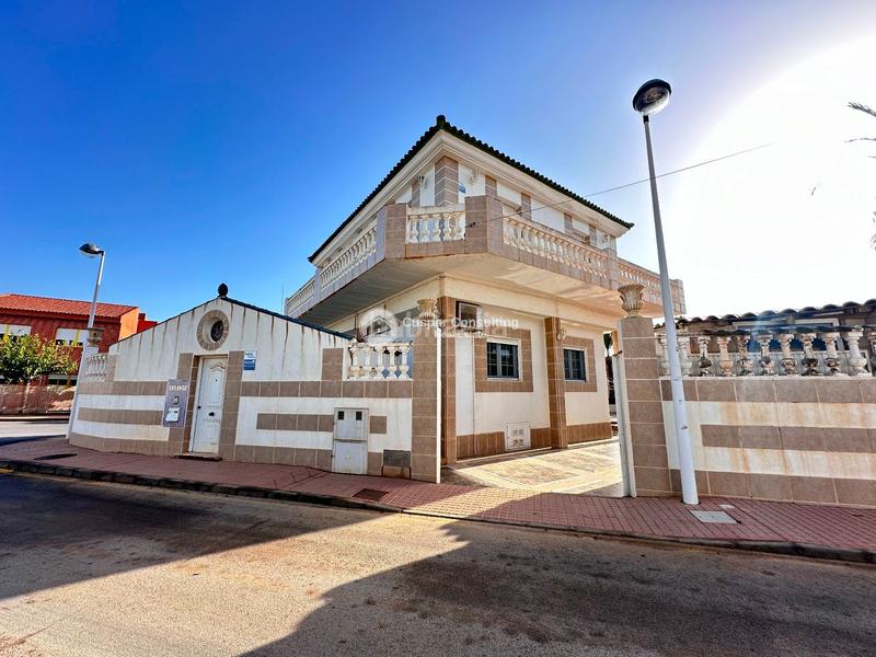 Foto d291a3b8-4218-4eb9-b828-e05cf3f113f9. Chalet avec chauffage parking dans Entremares Manga del Mar Menor (La)