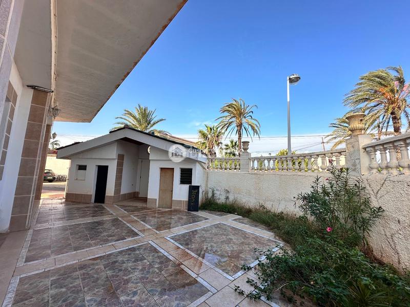 Foto d65511ca-086a-406d-8a18-dc3639899275. Chalet avec chauffage parking dans Entremares Manga del Mar Menor (La)