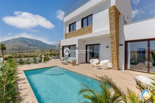 Xalet  Cordoba. Chalets independientes en finestrat