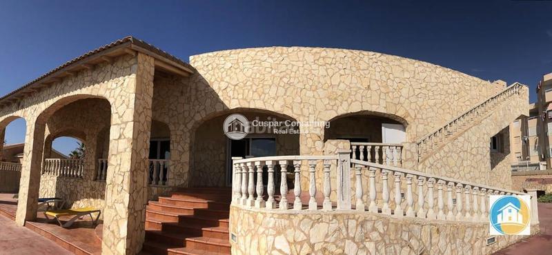 Foto 3779a403-dbc0-441c-a80e-0f59f069314e. Chalet avec parking piscine dans Dos Mares Manga del Mar Menor (La)