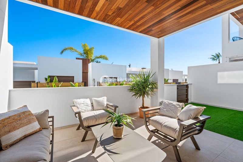 Foto 1a6b96fb-f8a9-4ff2-a15d-a11bc6123a2e. Apartament amb calefacció aparcament piscina a Las Lomas de Rame-Bahía Bella Alcázares (Los)