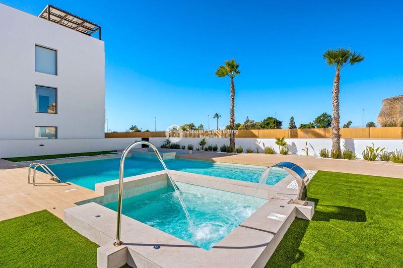 Foto 4059870f-0401-402a-a311-73a1862e0249. Apartament amb calefacció aparcament piscina a Las Lomas de Rame-Bahía Bella Alcázares (Los)