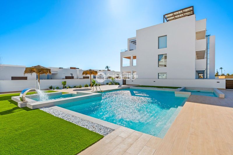 Foto 43407dc6-a408-4d84-afdd-502203a79ebf. Apartament amb calefacció aparcament piscina a Las Lomas de Rame-Bahía Bella Alcázares (Los)