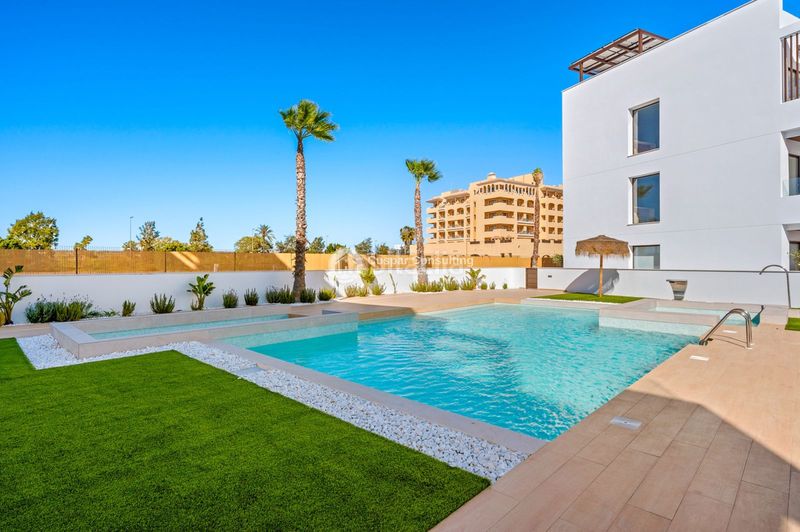 Foto 8508060a-95f8-4702-bea5-625a7cfbd142. Apartament amb calefacció aparcament piscina a Las Lomas de Rame-Bahía Bella Alcázares (Los)