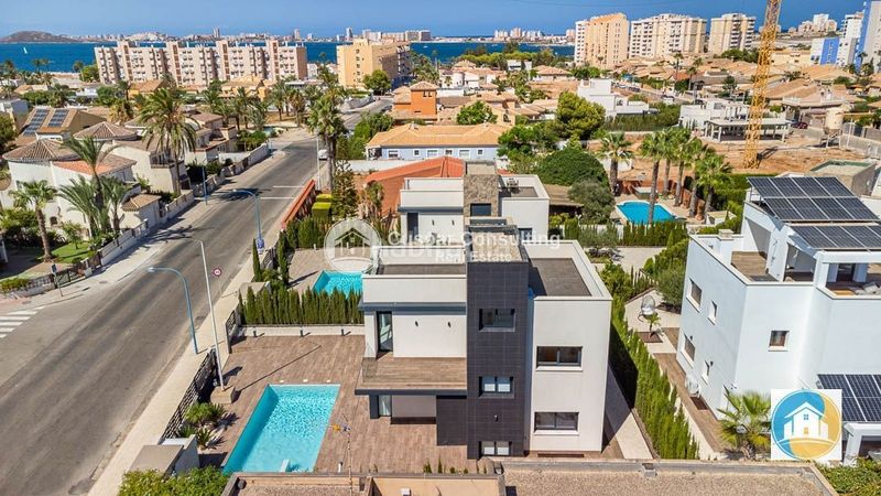 Foto b4343b50-6dc4-4556-8f58-b537da9b3236. Xalet amb calefacció aparcament piscina a Playa Honda-Playa Paraíso Cartagena