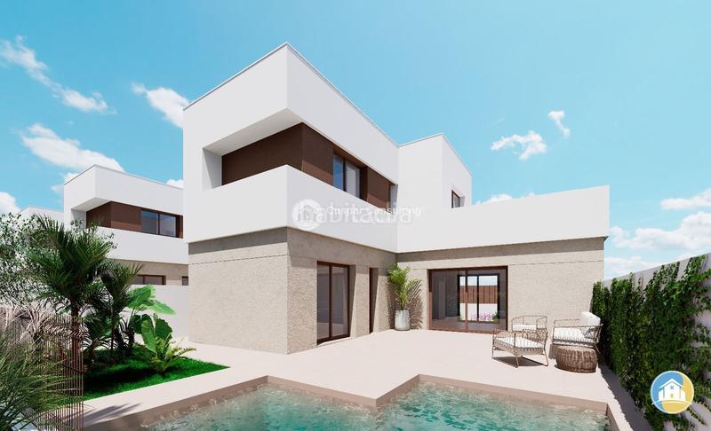 Foto b5d3f387-7062-4a0f-b74a-03327f649220. Chalet en los alcazares en Centro Alcázares (Los)