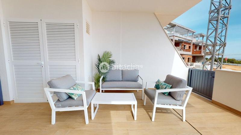 Foto 65e2703f-b109-44a7-8a43-d1ab5992d097. Apartment with heating parking pool in Centro - Muelle Pesquero Torrevieja