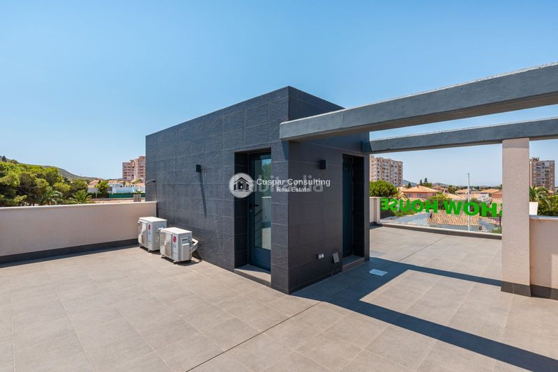 Foto 47d533bb-da64-4237-8d96-47e1aebc3b8c. Àtic amb calefacció aparcament piscina a Playa Honda-Playa Paraíso Cartagena