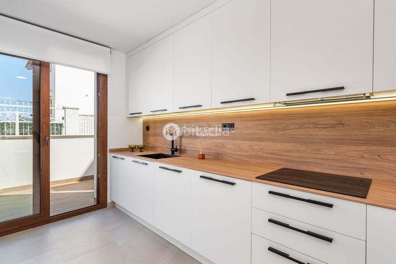 Foto 3d279d3a-5bb4-4925-9e59-48482c75a6a4. Piccolo appartamento con riscaldamento parcheggio piscina in Torrevieja