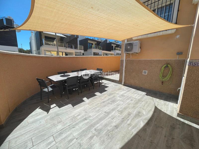 Foto 2b995638-eaea-4508-b8a3-f0fe4af7a062. Chalet en villamartin en Lomas de Campoamor - Las Ramblas Orihuela