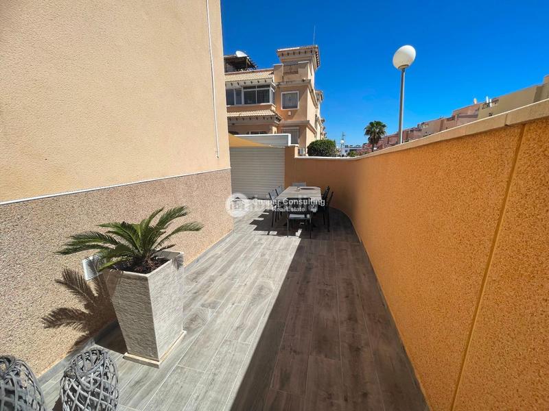 Foto 61886799-0f93-4096-8f20-8c841b05f200. Chalet en villamartin en Lomas de Campoamor - Las Ramblas Orihuela